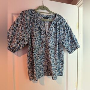 Vineyard Vines Puff Sleeve Floral Top Size Large EUC
